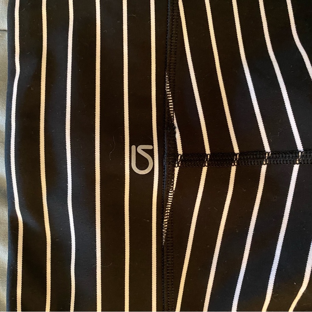 Gap active leggings size medium